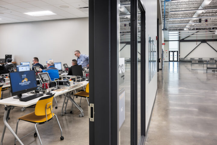 Classroom_by_highbay